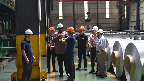索馬里駐華大使Awale Ali Khurane一行蒞臨中鋼物資集團參觀考察